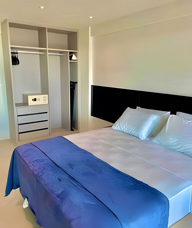 Studios Premium RN 8 IX