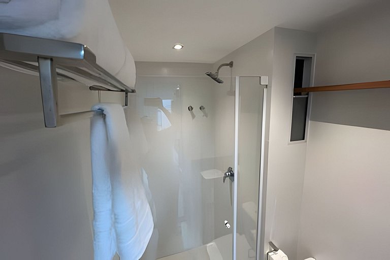 Studios Premium RN 8 IX