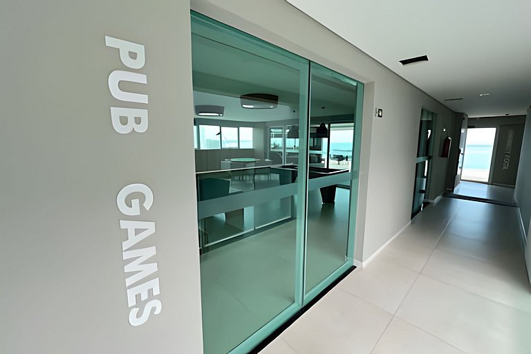 Studios Premium RN 8 IX
